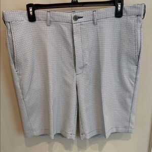 Cool 18 Pro Men's Black and Green Checkered Shorts - Size 40